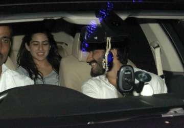 Sara Ali Khan and Harshvardhan Kapoor arrive... Sara Ali Khan and Harshvardhan Kapoor arrive...
