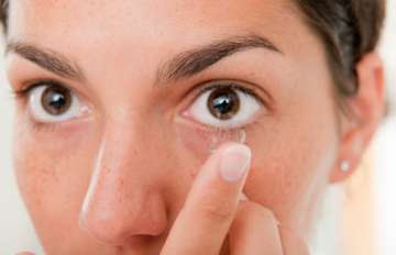 woman 27 contact lenses woman 27 contact lenses