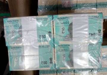 RBI to issue fluorescent blue Rs 50 note in new... RBI to issue fluorescent blue Rs 50 note in new...