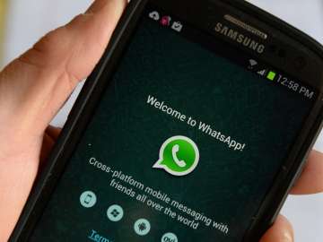 New WhatsApp Beta version shows UPI payment... New WhatsApp Beta version shows UPI payment...
