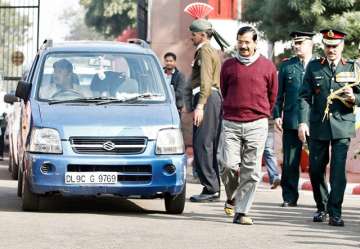 arvind kejriwal blue wagon R stolen arvind kejriwal blue wagon R stolen