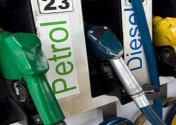 Madhya Pradesh govt cuts VAT on petrol and diesel... Madhya Pradesh govt cuts VAT on petrol and diesel...