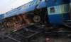 10 killed, 40 injured in Pakistan train accident