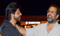 Zero: Shah Rukh Khan shares candid moments with Aanand L