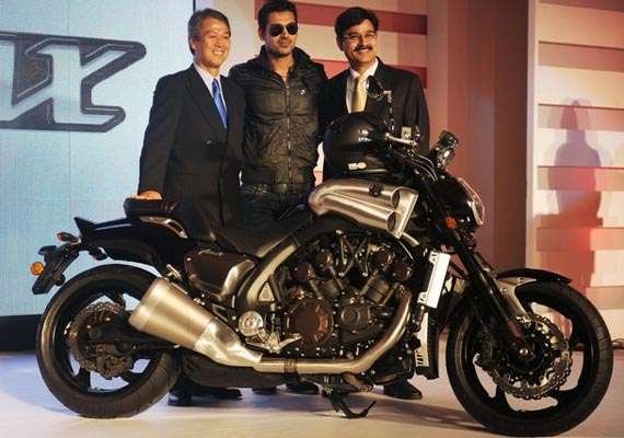 yamaha john abraham bike